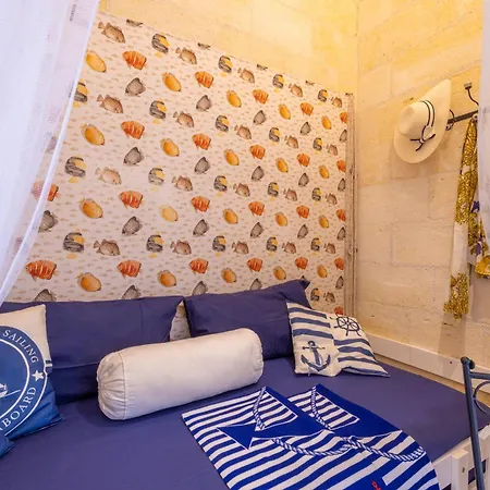 Holiday home Fiore Di Cactus - Garden And Parking Near The Sea Torre Suda