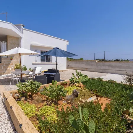Holiday home Fiore Di Cactus - Garden And Parking Near The Sea *